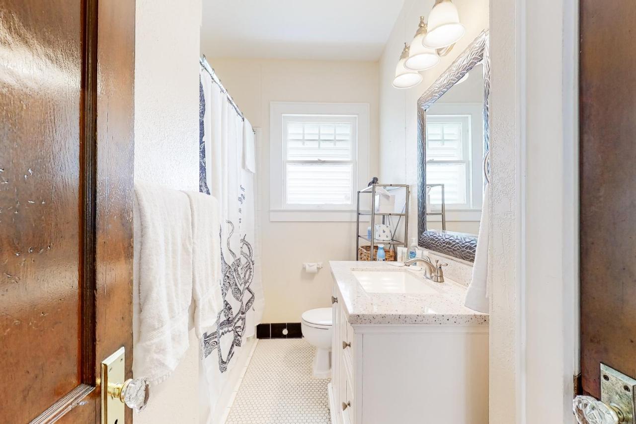 Sea Glass Cottage Galveston Ngoại thất bức ảnh